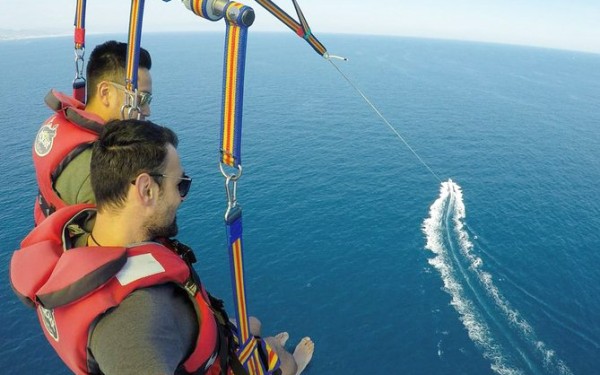 Parasailing 5 Frankrijk Provence Languedoc watersport vakantie Middellandse zee Argeles Frejus Bando