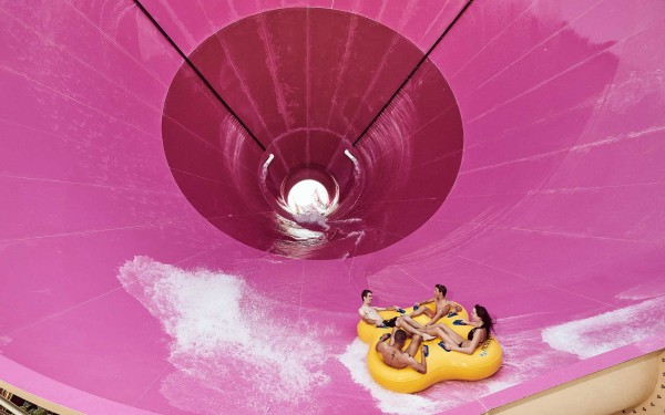 Agen 9 aqualand walibi frankrijk france vakantie aquitaine park vakantiehuis zwembad turnado.jpg