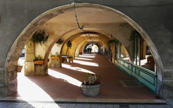 Bastides 4 Gironde Frankrijk vakantieland kust zwembad resort luxe villa toerisme kastelen.jpg