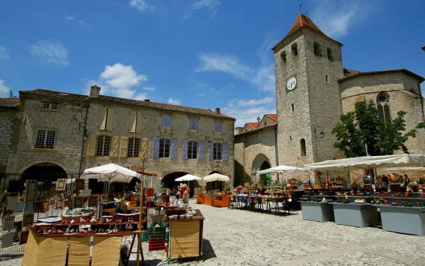 Lauzerte 3 Frankrijk vakantie luxe villa Lot Garonne Dordogne toerisme.jpg