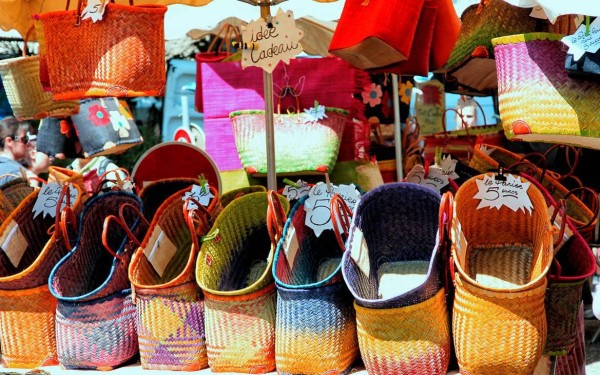 Markt 5 marche Frankrijk vakantiepark brocante fruit dordogne provence franse sfeer toerisme tourism