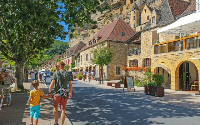 Dordogne La Roque Gageac 1S vakantie Frankrijk Sarlat luxe villa zwembad Perigord.jpg