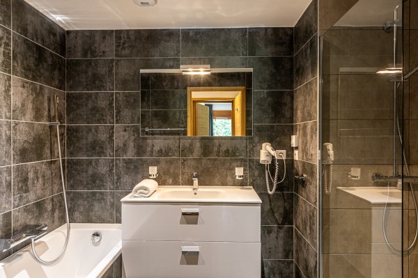 App 5 luxe 11 AlpChalets Portes du Soleil Frankrijk Alpen luxe vakantiepark ski resort wellness pist