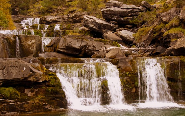 Pyreneeen 5 Frankrijk vakantiepark dordogne ariege languedoc wandelen natuur bergen luxe villa welln