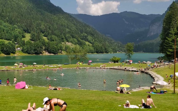 Lindarets 19 Portes du soleil vakantie bij Avoriaz en Morzine geitendorp village des chevres.jpg