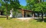 Chenille 12 Frankrijk Village des Cigales Mauroux Dordogne Lot vakantiepark zwembad.jpg