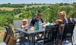 Cigale deluxe 2a vakantiehuis Frankrijk park Dordogne Lot zwembad animatie kinderen restaurant.jpg