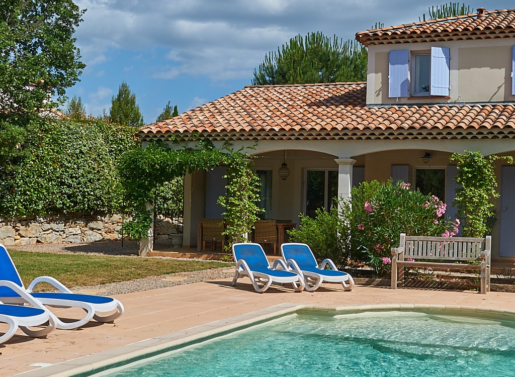 Vallee de la Sainte Baume Provence Frankrijk  luxe resort villa prive zwembad middellandse zee stran