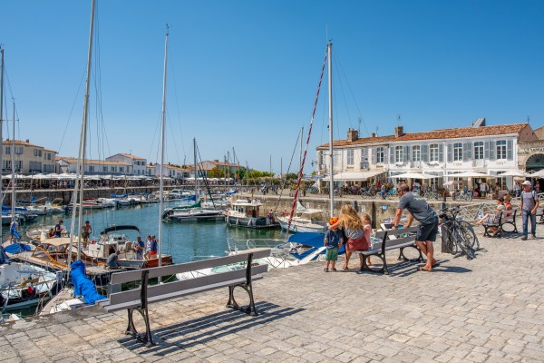 La Rochelle 15S2 Frankrijk vakantie Charente toerisme villa porte horloge zee.jpg
