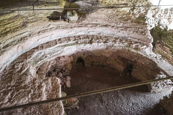 Sanxay 13 Gallo romeinse opgraving theater tempel thermen forges Frankrijk.jpg