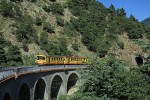 Train 4 jaune Frankrijk vakantie Cerdagne canari pyrenees villefranche mont louis bergen trein pyren