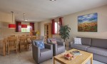 WDDL 1 Frankrijk vakantiehuis resort luxe Dordogne kinderen kidsclub nederlands tennis wandelen.jpg