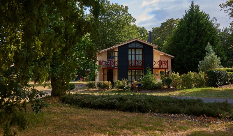 Bordeaux 8 Chateau de Salles Gironde Aquitaine  vakantiepark Frankrijk luxe villa zwembad nederlands