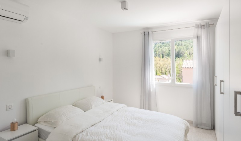 Salernes B30 Frankrijk luxe villa prive zwembad Var Provence vert golf.jpg