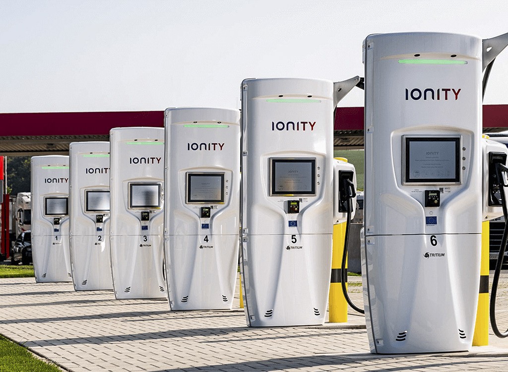 Elektrisch rijden 8 laadpalen en laadstations tijdens vakantie in Frankrijk.jpg