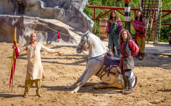Durandal 1 parc Rocamadour Frankrijk vakantie animatie paarden show.jpg