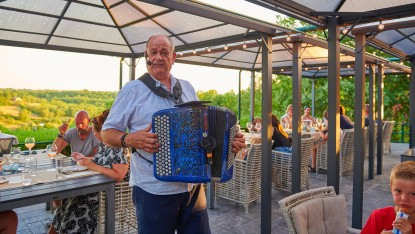 Restaurant 15 Village des Cigales Mauroux Dordogne Frankrijk vakantiehuis.jpg