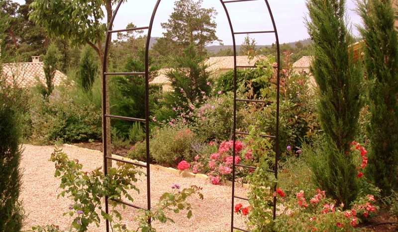 JDG 4pg 20 Jardin du Golf Middellandse zee Provence Frankrijk luxe villa tuin  vakantiepark zwembad.