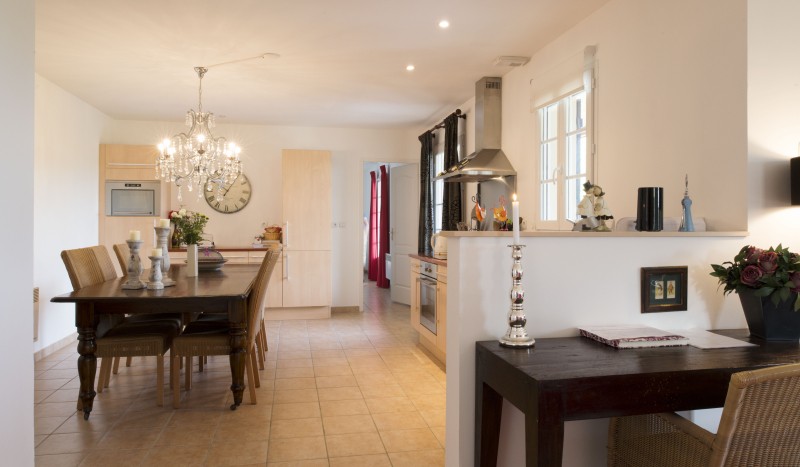 VIG 12 5 Les Forges luxe villa prive zwembad golfresort blue green Frankrijk toeristisch charente.jp