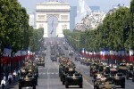 14 juillet 1a Frankrijk feest vakantie park genieten bastide zwembad animatie.jpg