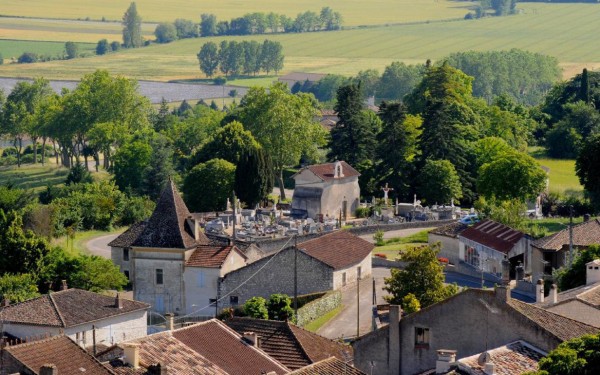 Lauzerte 4 Frankrijk vakantie luxe villa Lot Garonne Dordogne toerisme.jpg