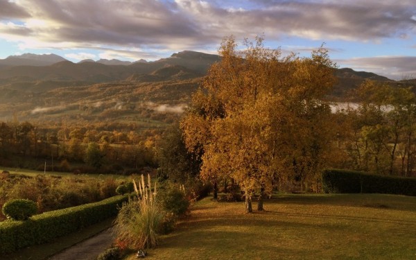Pyreneeen 8 Frankrijk toerisme restaurant uitzicht bergen heuvels dordogne ariege languedoc kust mid