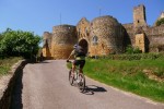Fietsen Lot 8 Frankrijk Dordogne Lot Ariege langs Domme toeristische plaats bij vakantiehuis met zwe