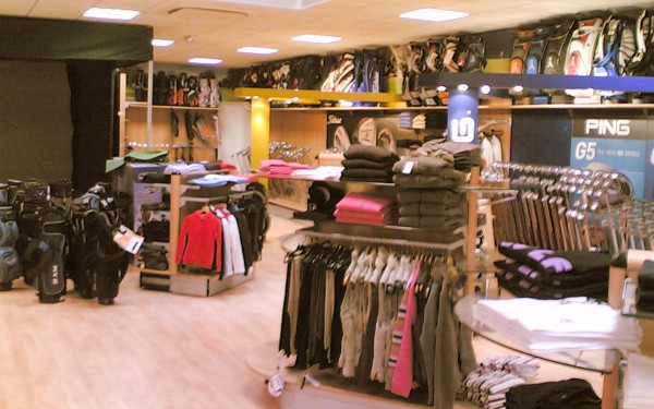 Golf 4 Oustal del Carlat golf frankrijk vakantiepark resort bij Toulouse par hole 18 27 luxe villa f