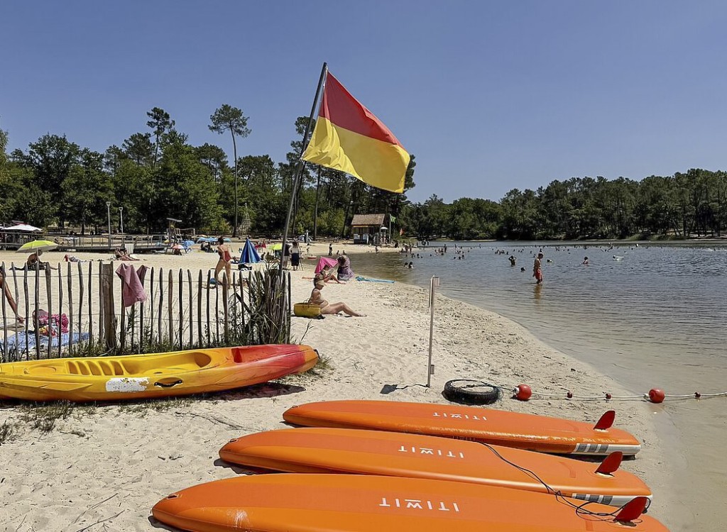 Recreatiemeer 8 Charente Grand Étang de La Jemaye vakantie Zuid-Frankrijk.jpg