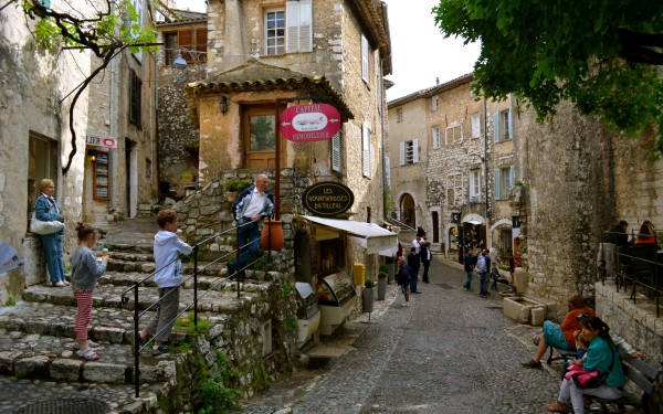 Vence 10 St. Paul Frankrijk Provence Alpes vakantievilla jardin du golf Verdon.jpg