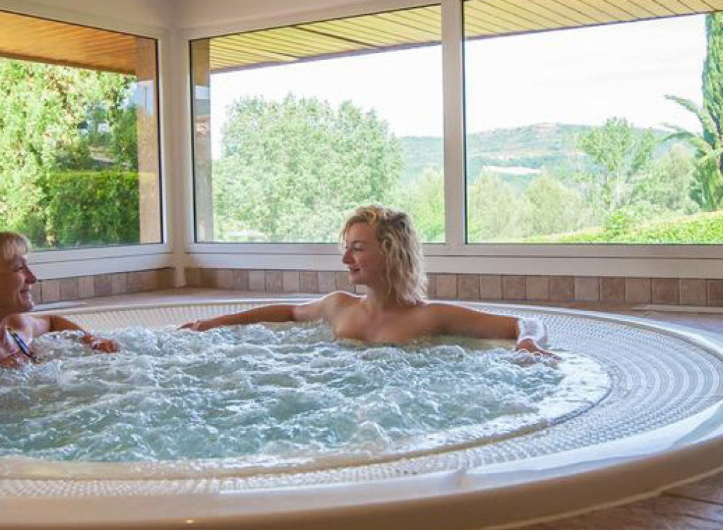 Espinet W1 Quillan wellness Frankrijk sauna massage vakantie Languedoc.jpg