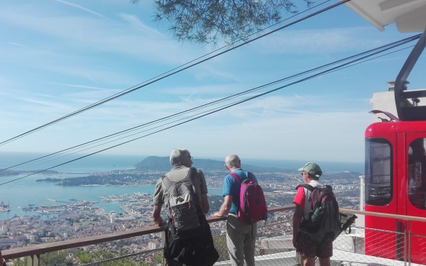 Kabelbaan 6 telepherique Toulon Provence Frankrijk vakantie mont faron middellandse zee luxe villa v