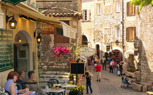 Saint Paul de Vence 12 Provence Cote Azur vakantie Frankrijk kunst Alpes luxe villa.jpg