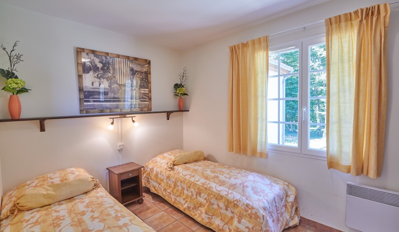 Vigeliere 3 8 Forges Frankrijk luxe vakantiehuis villa zwembad poitou charentes golf.jpg