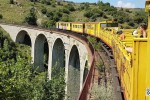 Train 11 jaune Frankrijk vakantie Cerdagne canari pyrenees villefranche mont louis bergen trein pyre