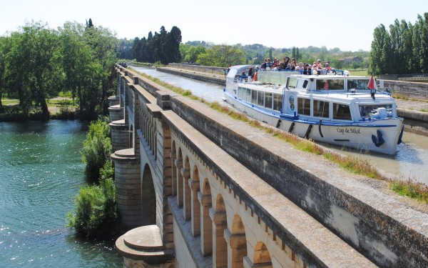 Canal du Midi 7 Frankrijk vakantie boot verhuur varen sluizen fonserrannes fiets wandelen tour rondv