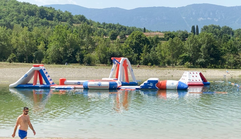 Bertrand 2 Quillan meer recreatie lac Frankrijk Languedoc espinet vakantiepark waterkasteel.jpg