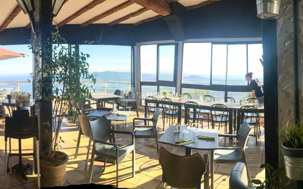 Kabelbaan 19 telepherique Toulon Provence Frankrijk vakantie mont faron middellandse zee luxe villa