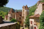 Autoire 6 Frankrijk dordogne souillac plus beaux village vakantiepark luxe villa zwembad.jpg