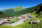 Lindarets 5 Portes du soleil vakantie bij Avoriaz en Morzine geitendorp village des chevres.jpg