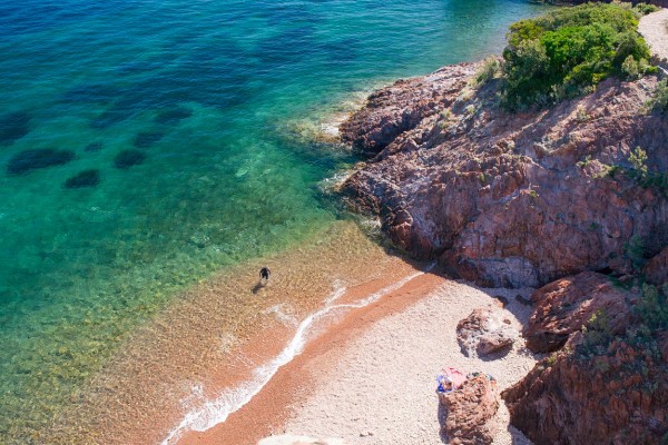 Stranden 5 Provence Cote dazur vakantie Frankrijk Middellandse Zee zwemmen luxe villa.jpg