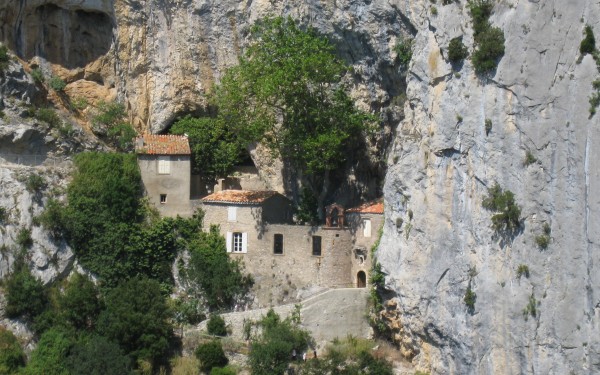 Gorges de galamus 32 Languedoc antoine pelgrimage rots kloof canyoning wandelen toerisme.jpg