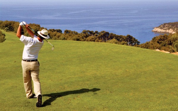 JDG golf 2 Jardin du Golf Frankrijk Provence greenfee vakantievilla luxe resort jardin zwembad.jpg