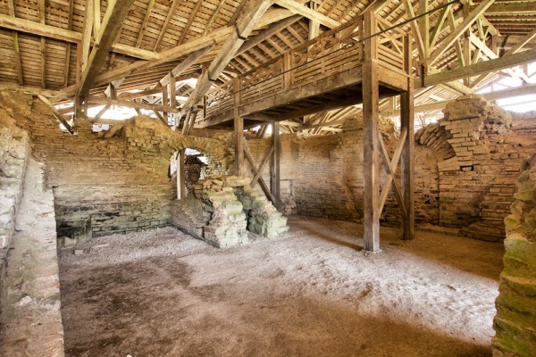 Sanxay 12 Gallo romeinse opgraving theater tempel thermen forges Frankrijk.jpg