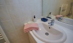 Fronsac 21 zwembad piscine Frankrijk luxe villa vakantiepark Aquitaine Gironde  animatie kinderen re