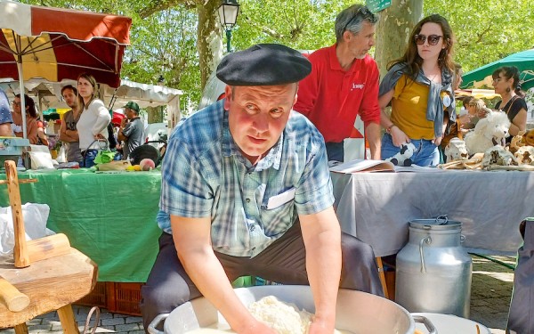 Grot 13 Mas d'Azil Ariege Zuid Frankrijk vakantie Espinet Quillan prehistorie.jpg