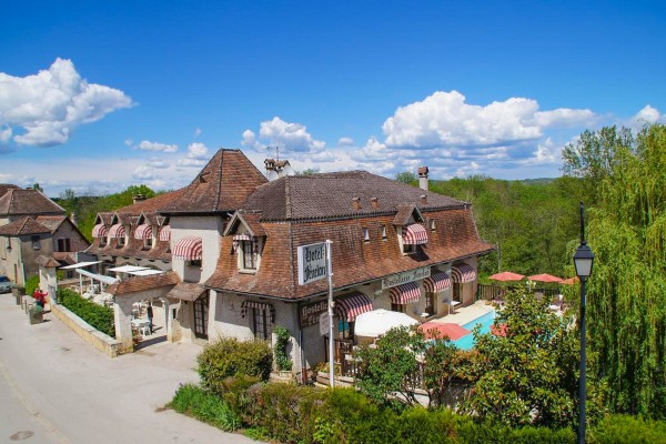 Carennac 26 plus beaux village frankrijk fenelon Dordognevallei vakantiehuis frankrijk.jpg