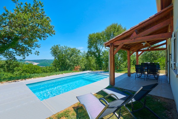 Lanzac 18 1 vakantiepark Frankrijk luxe villa zwembad Dordogne.jpg