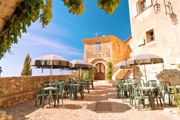 Eze 5 Frankrijk Eze luxe villa Verdon vakantie Provence zwembad kust cote azur strand.jpg