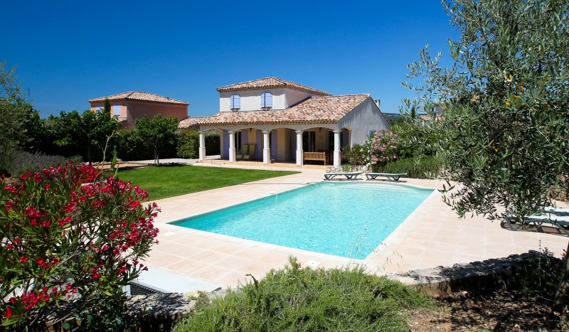MZ7 Vallee de la Sainte Baume luxe villa prive zwembad Provence Frankrijk Middellandse zee strand go
